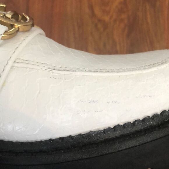 Circus Sam Edelman White loafer with gold hardware black chunky heel size 8.5. - Picture 6 of 9